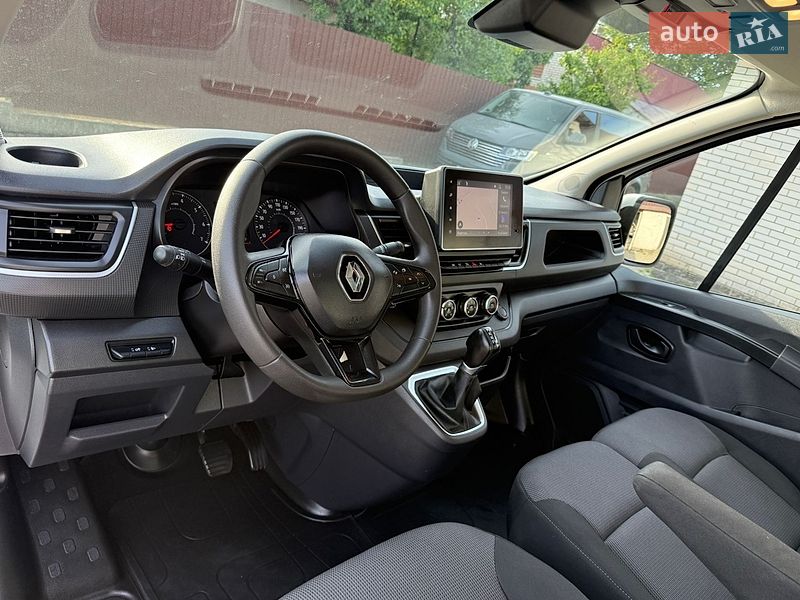 Грузовой фургон Renault Trafic 2022 в Киеве