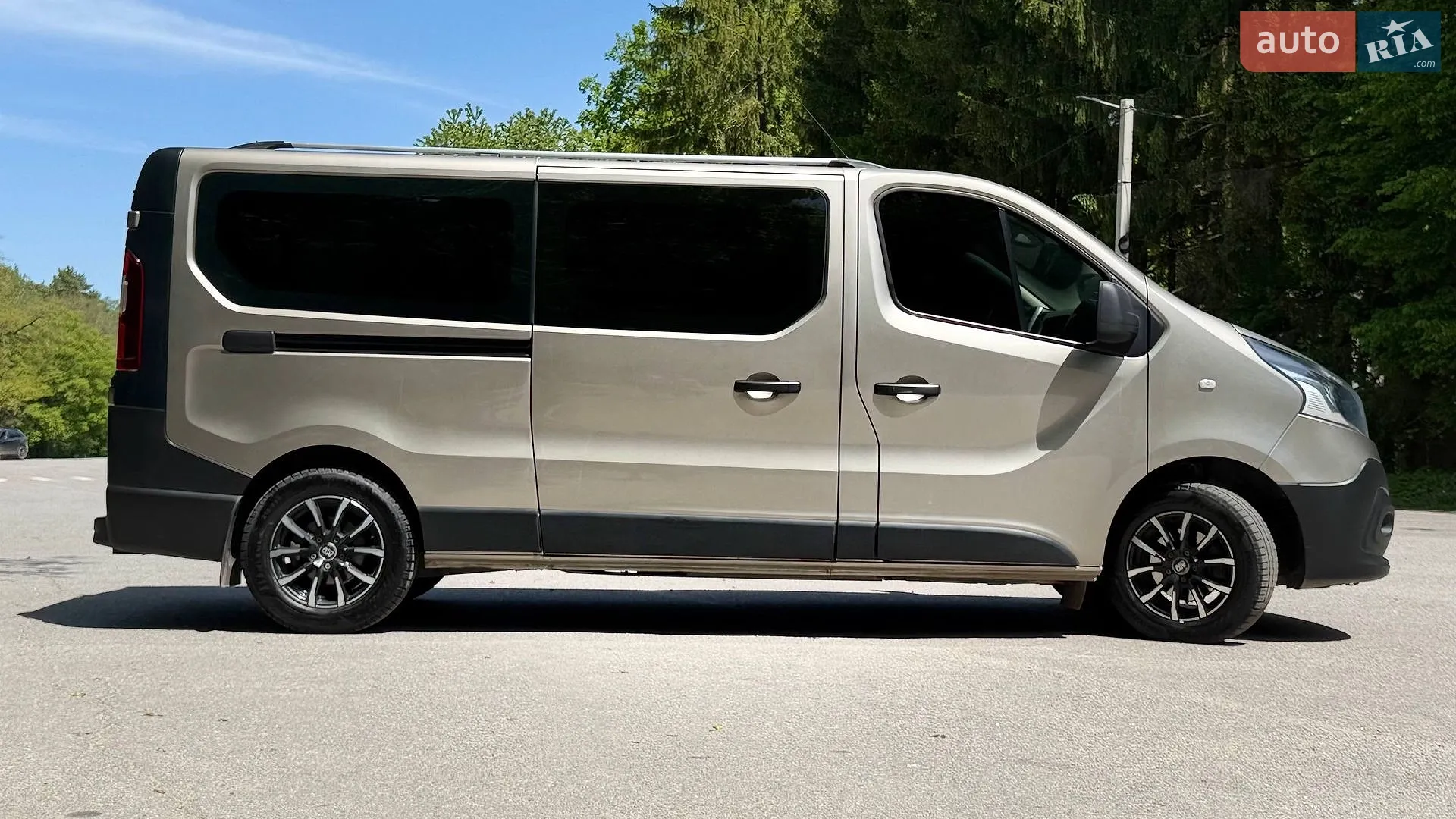 2017 Renault Trafic - мініатюра 5
