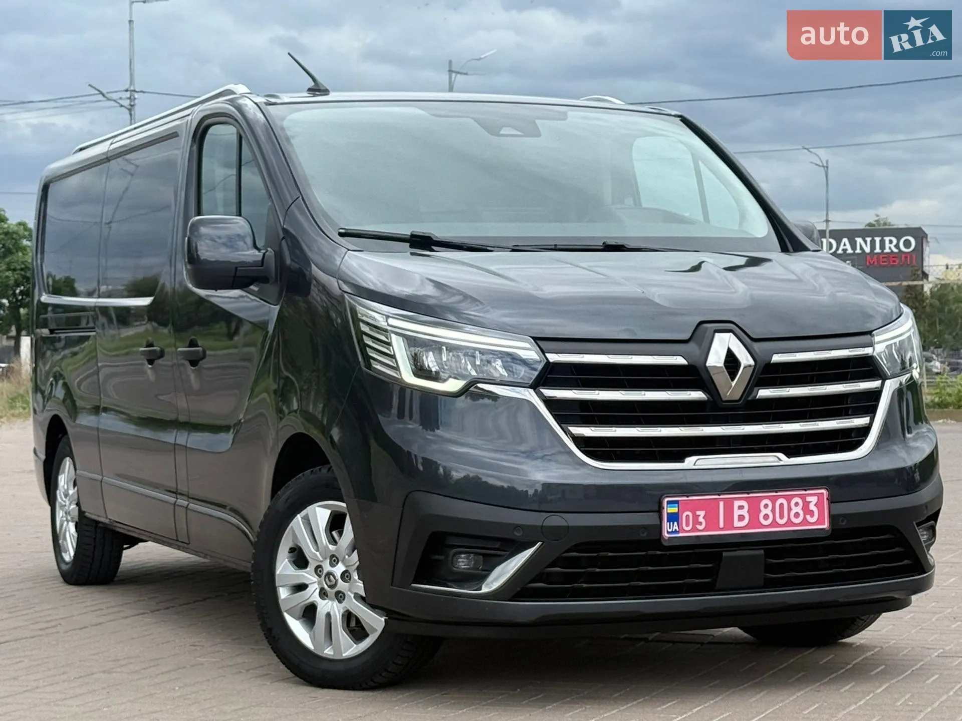 2022 Renault Trafic - мініатюра 3