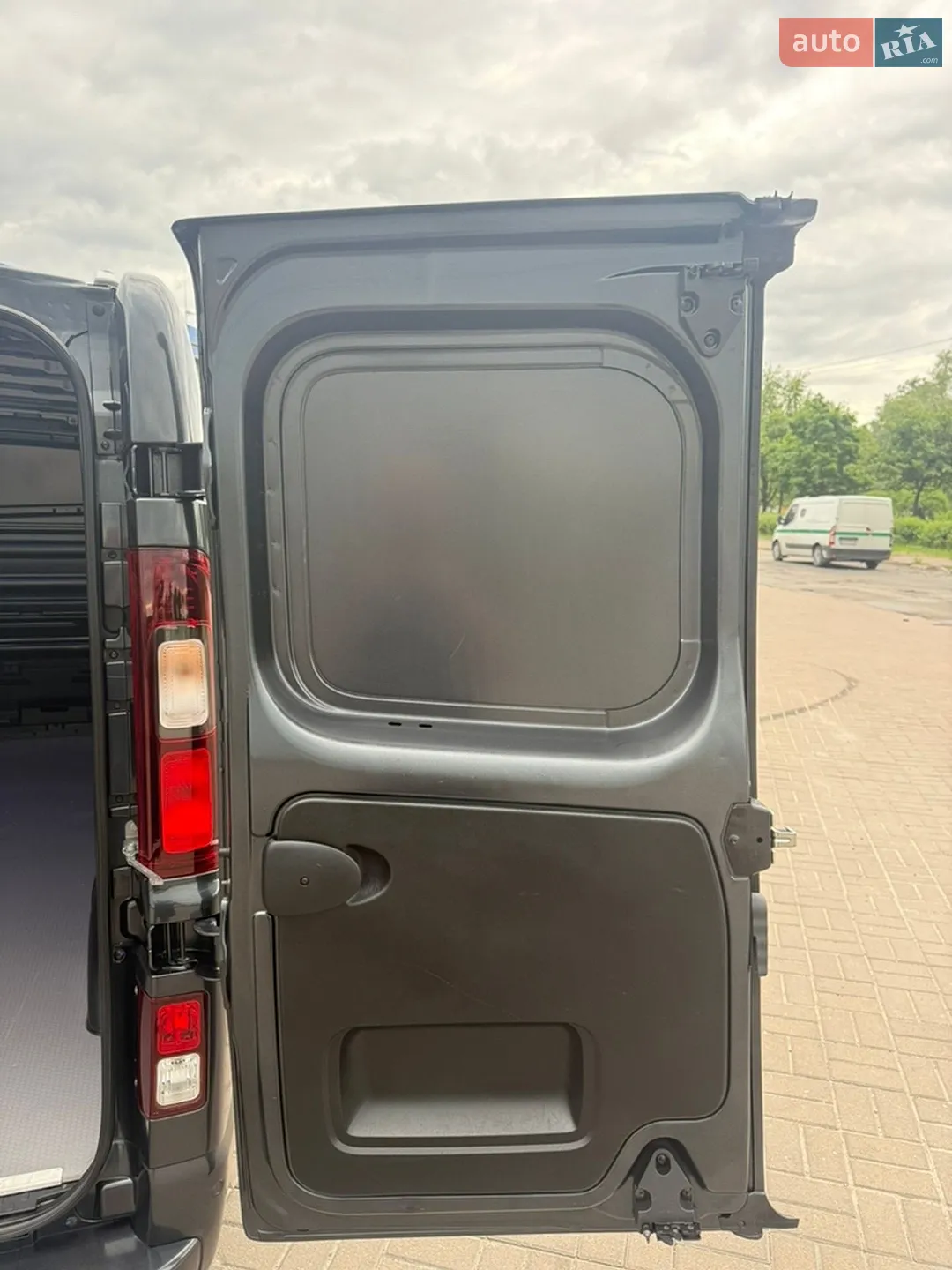 2022 Renault Trafic - мініатюра 127
