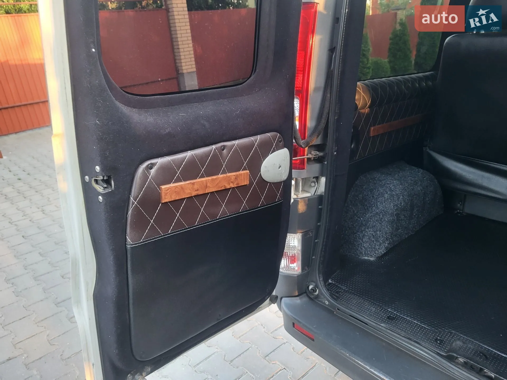 2011 Renault Trafic - мініатюра 8