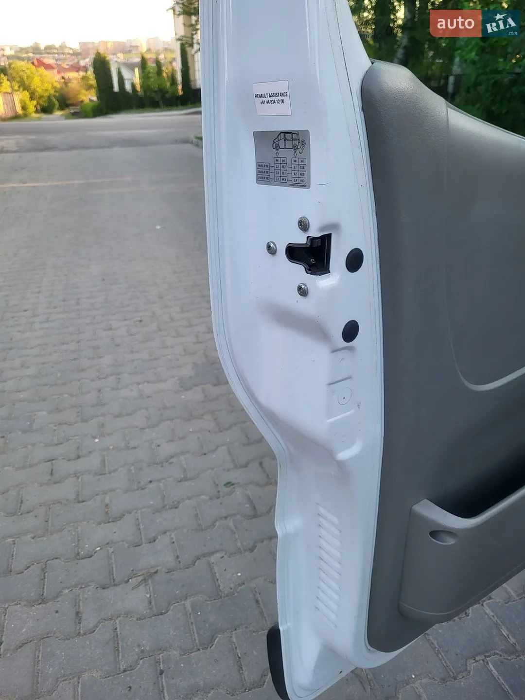 2011 Renault Trafic - мініатюра 79