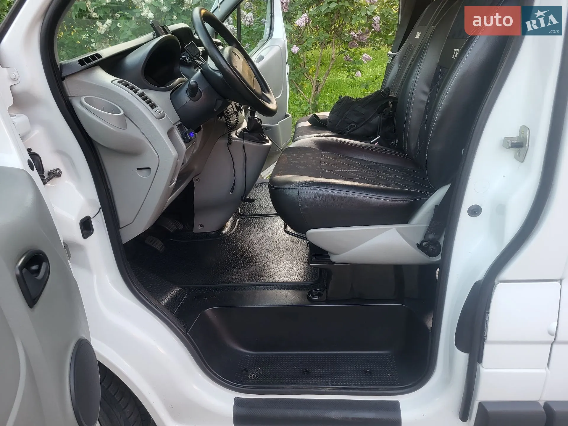 2011 Renault Trafic - мініатюра 82