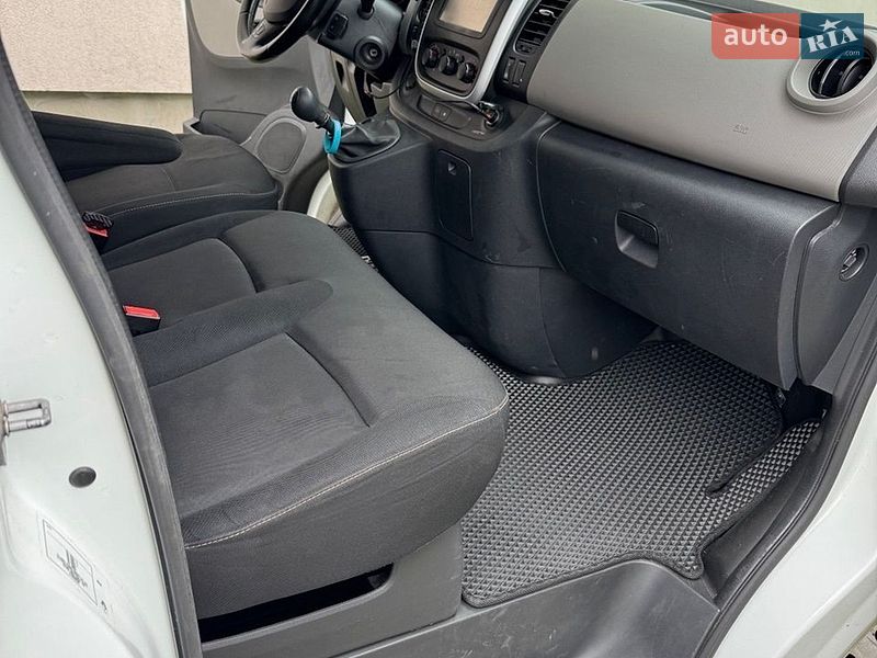 Вантажний фургон Renault Trafic 2018 в Києві