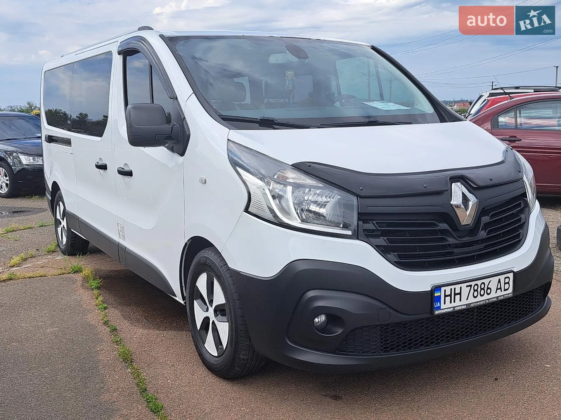 2016 Renault Trafic - мініатюра 2