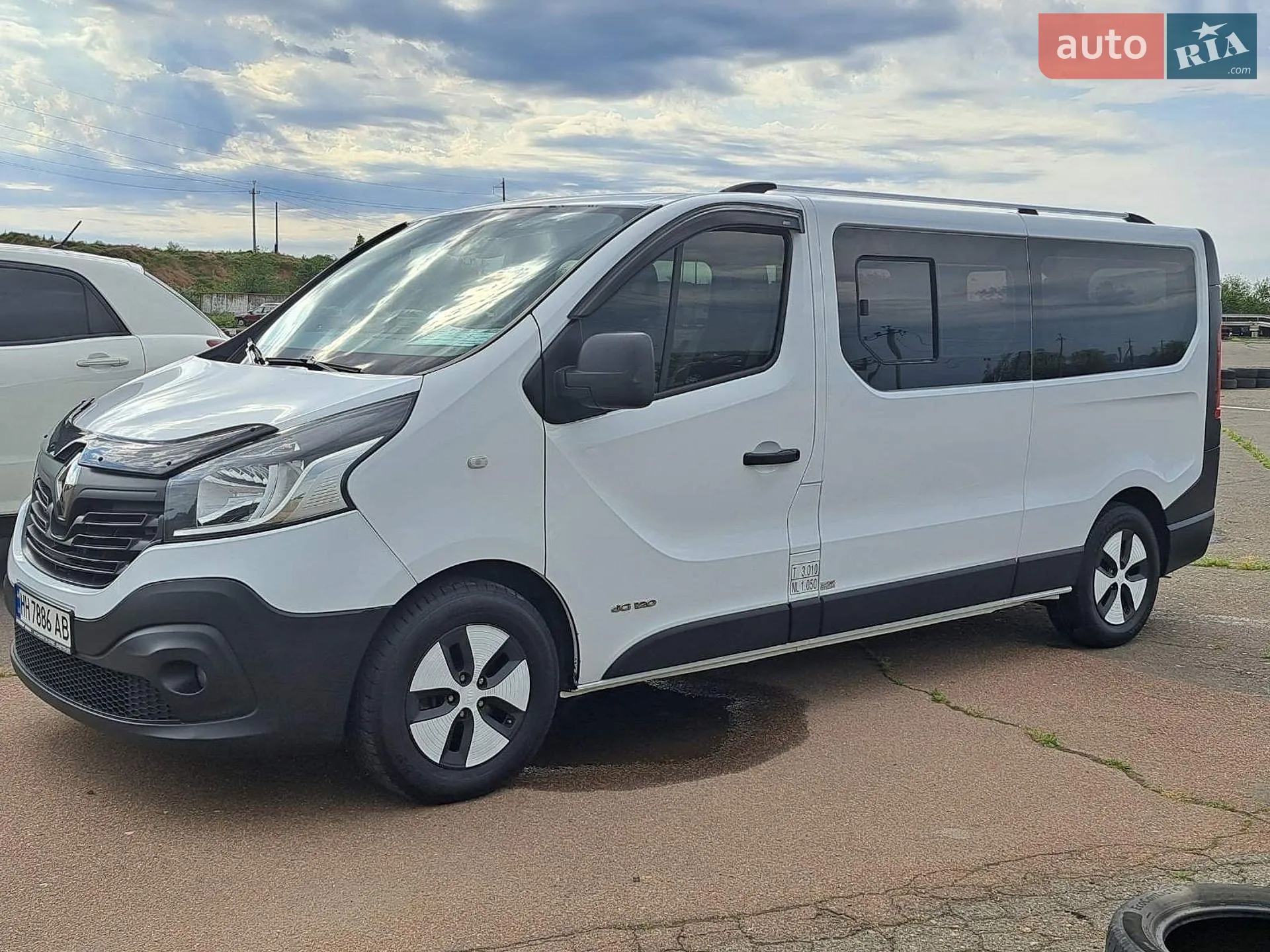 2016 Renault Trafic - фото 1