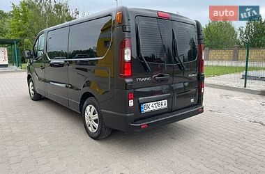 Минивэн Renault Trafic 2016 в Дубно