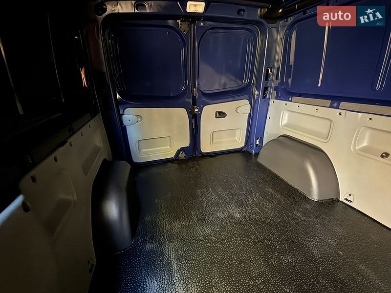 Другие грузовики Renault Trafic 2014 в Киеве
