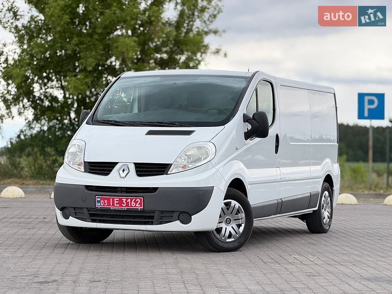 Грузовой фургон Renault Trafic 2013 в Радивилове