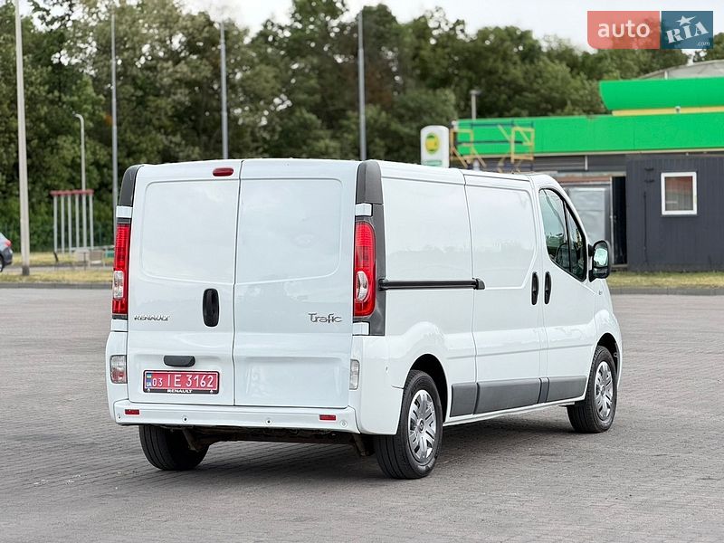 Грузовой фургон Renault Trafic 2013 в Радивилове