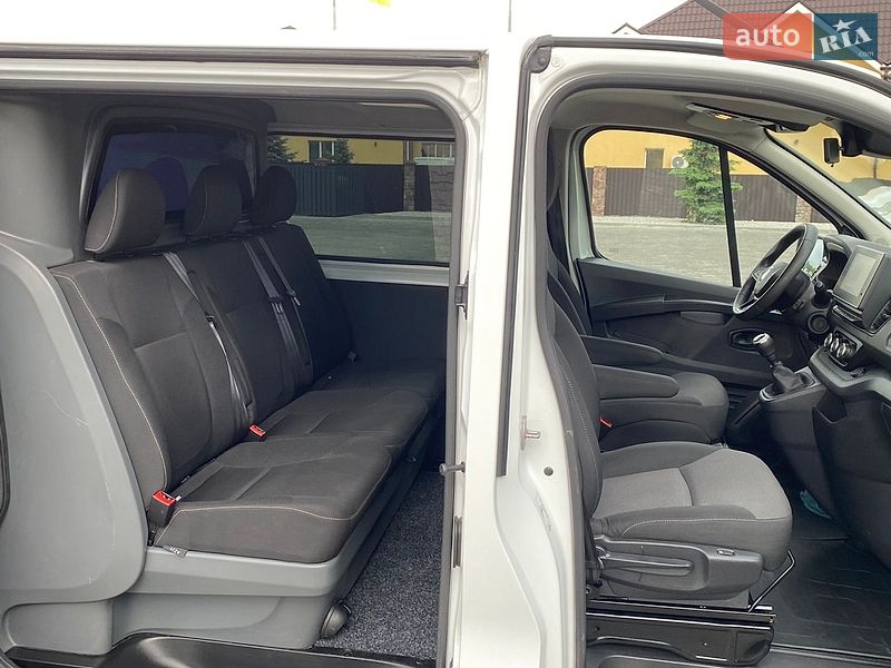 Вантажний фургон Renault Trafic 2022 в Ірпені