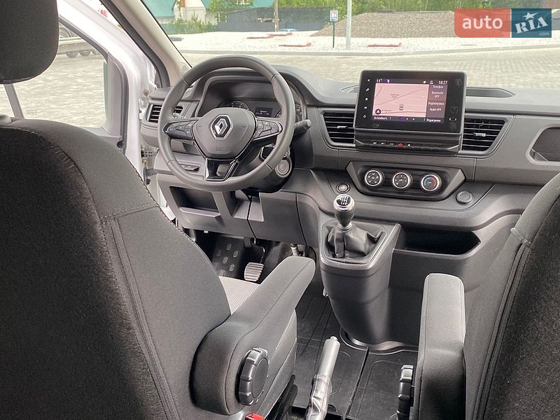 Вантажний фургон Renault Trafic 2022 в Ірпені