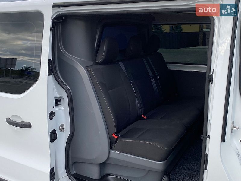 Вантажний фургон Renault Trafic 2022 в Ірпені