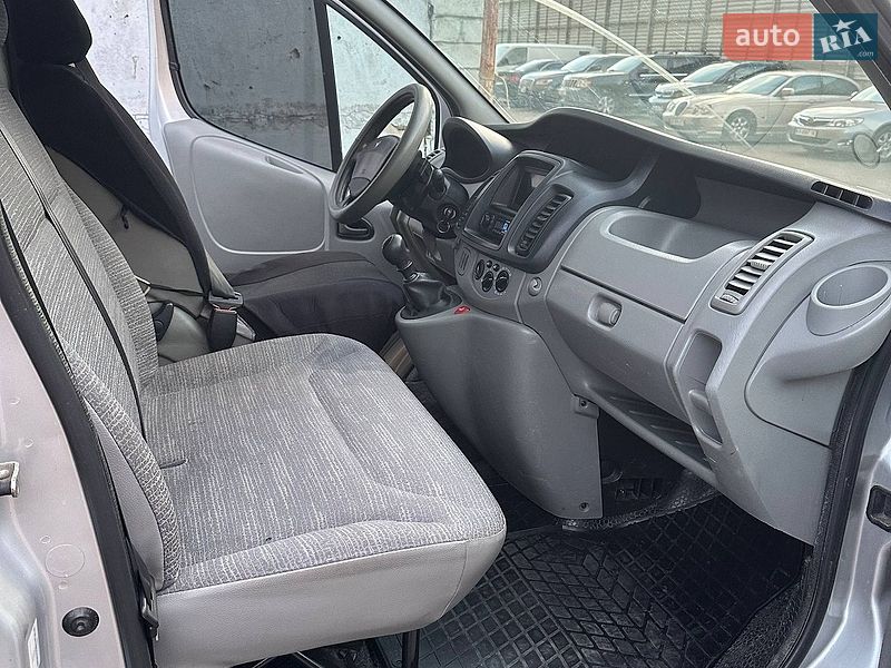 Вантажний фургон Renault Trafic 2012 в Києві