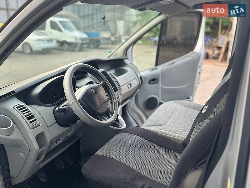 Вантажний фургон Renault Trafic 2012 в Києві