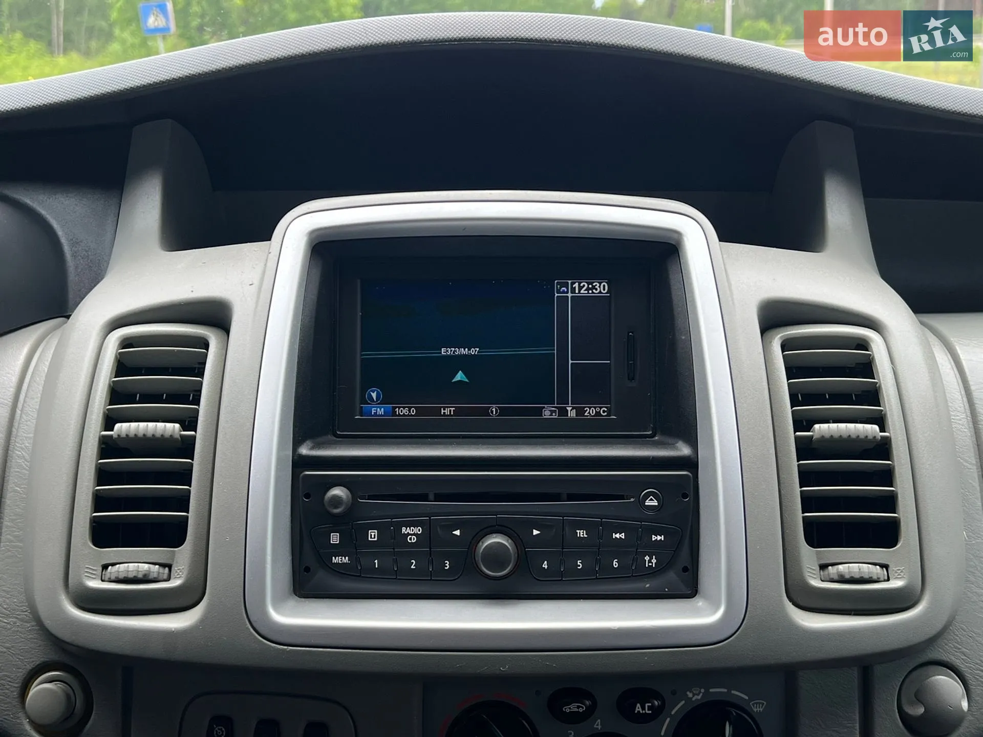 2013 Renault Trafic - мініатюра 60