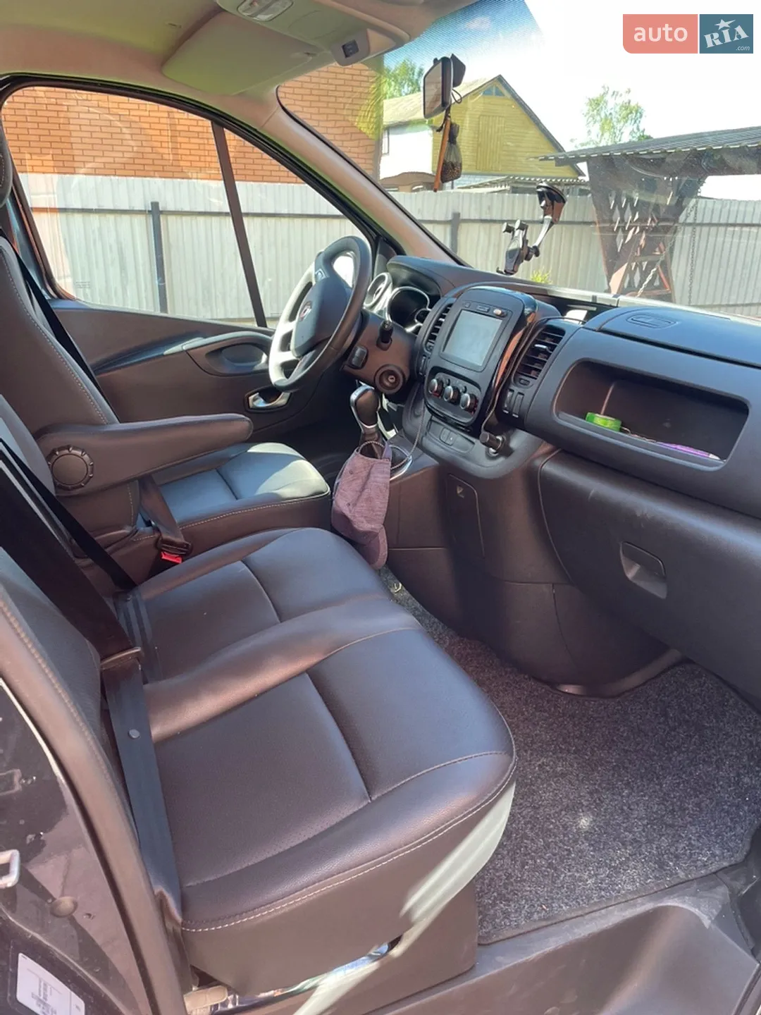 2021 Renault Trafic - мініатюра 9