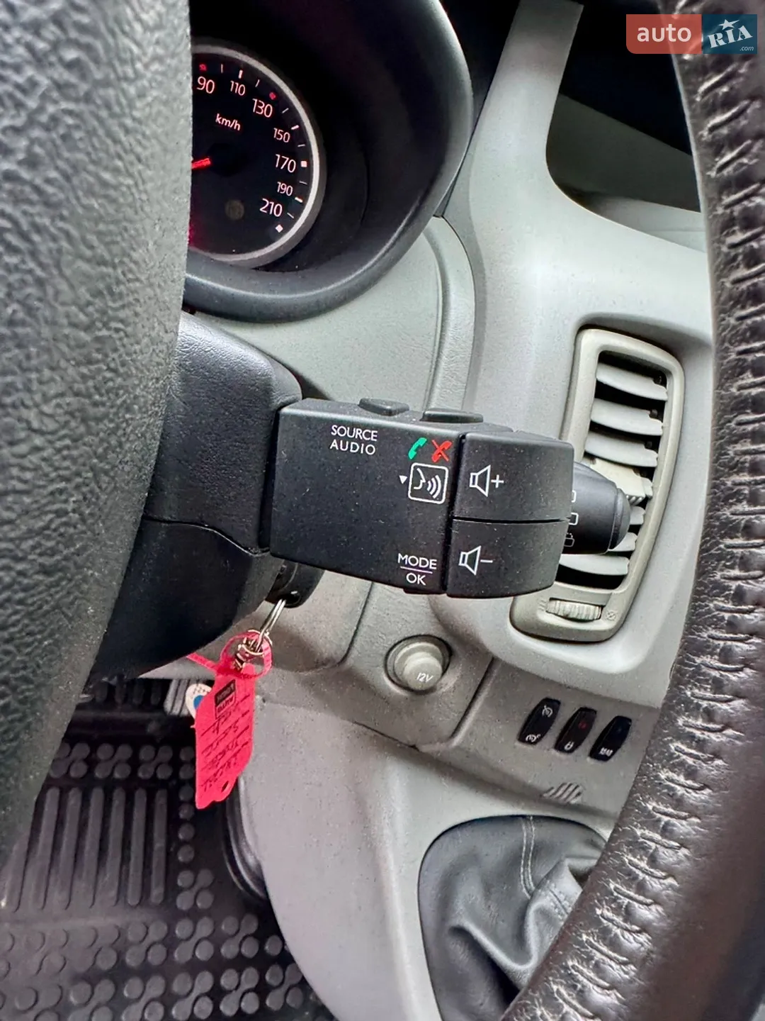 2014 Renault Trafic - мініатюра 24