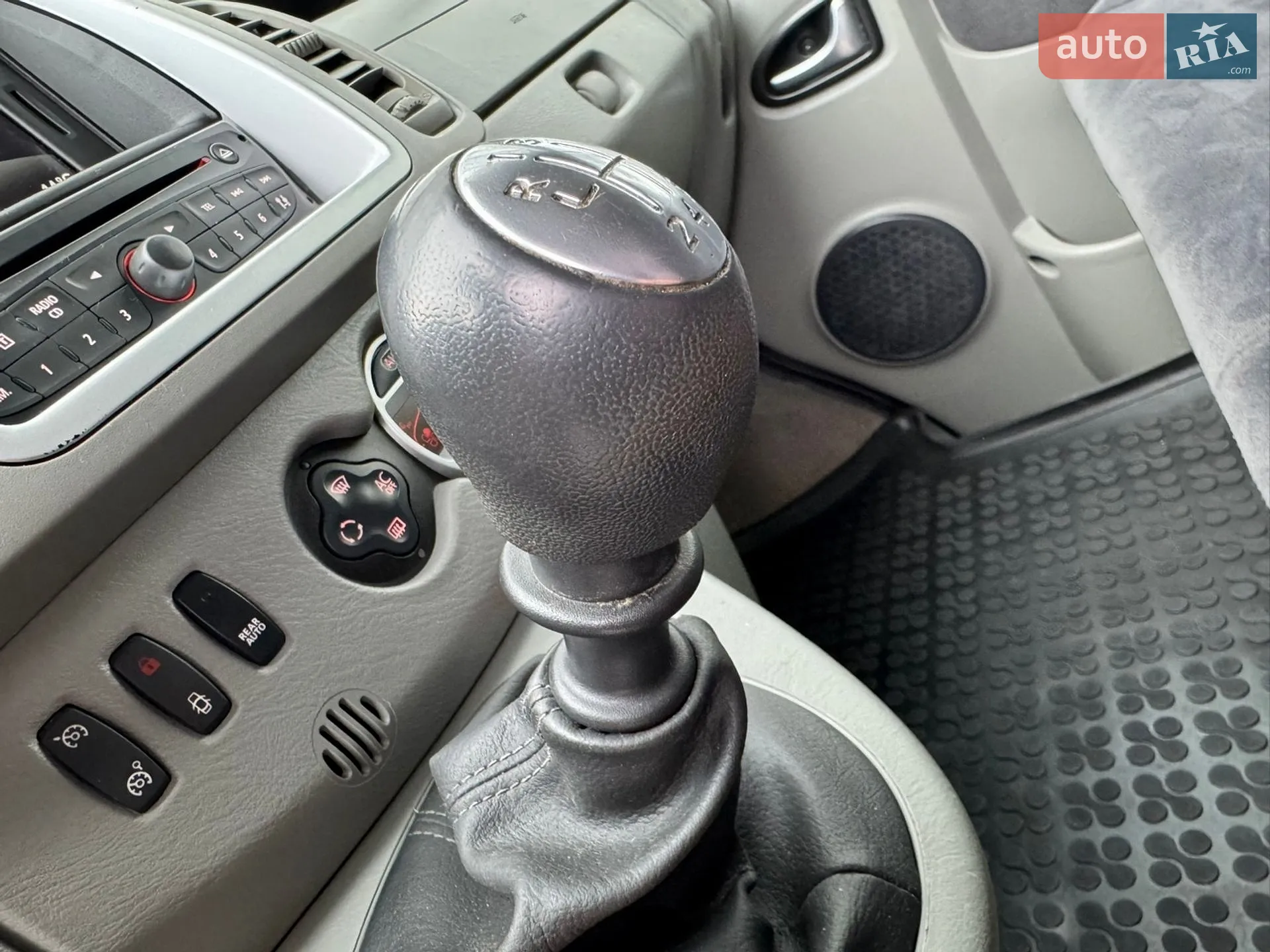 2014 Renault Trafic - мініатюра 27