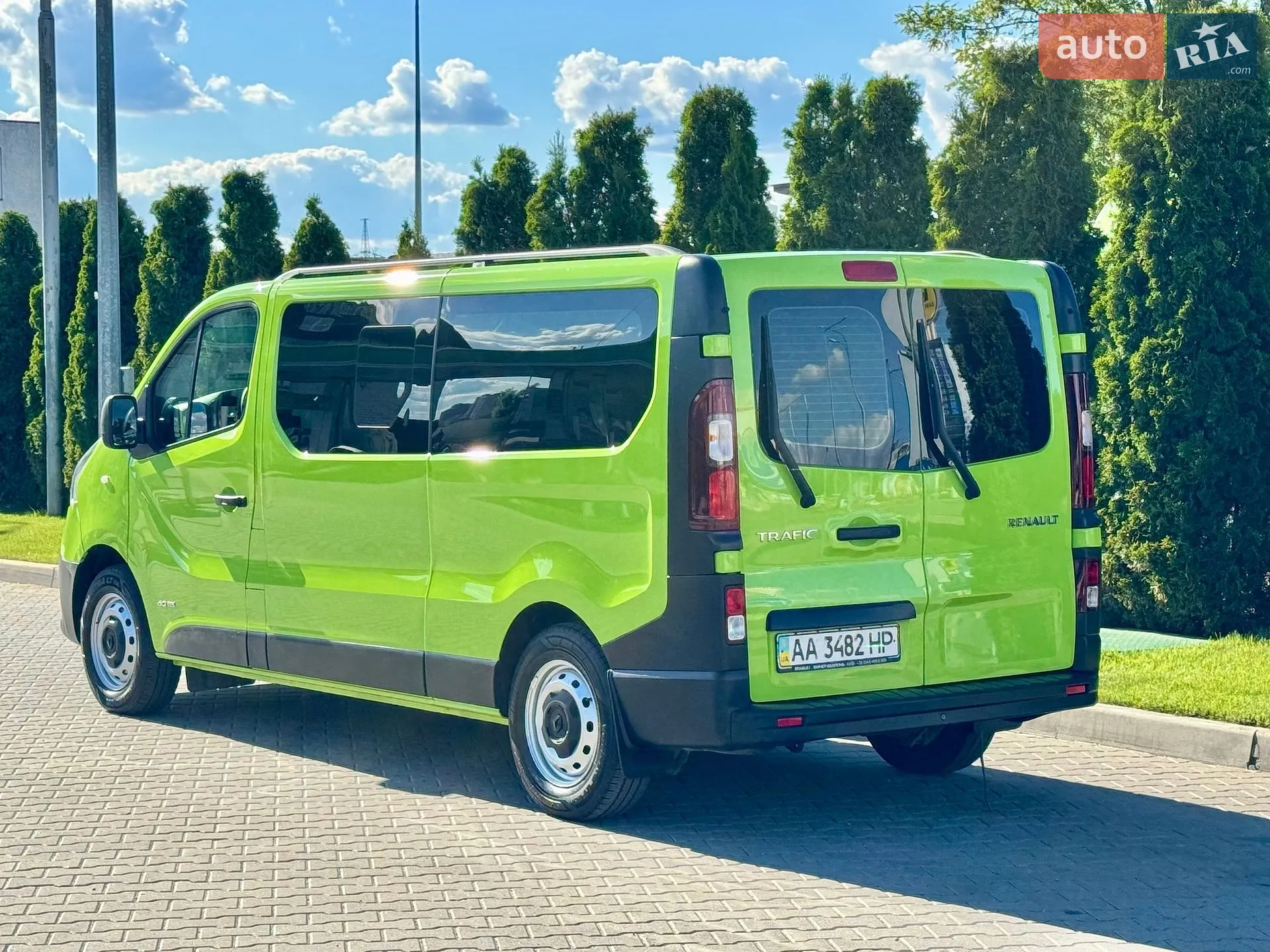 2015 Renault Trafic - мініатюра 8