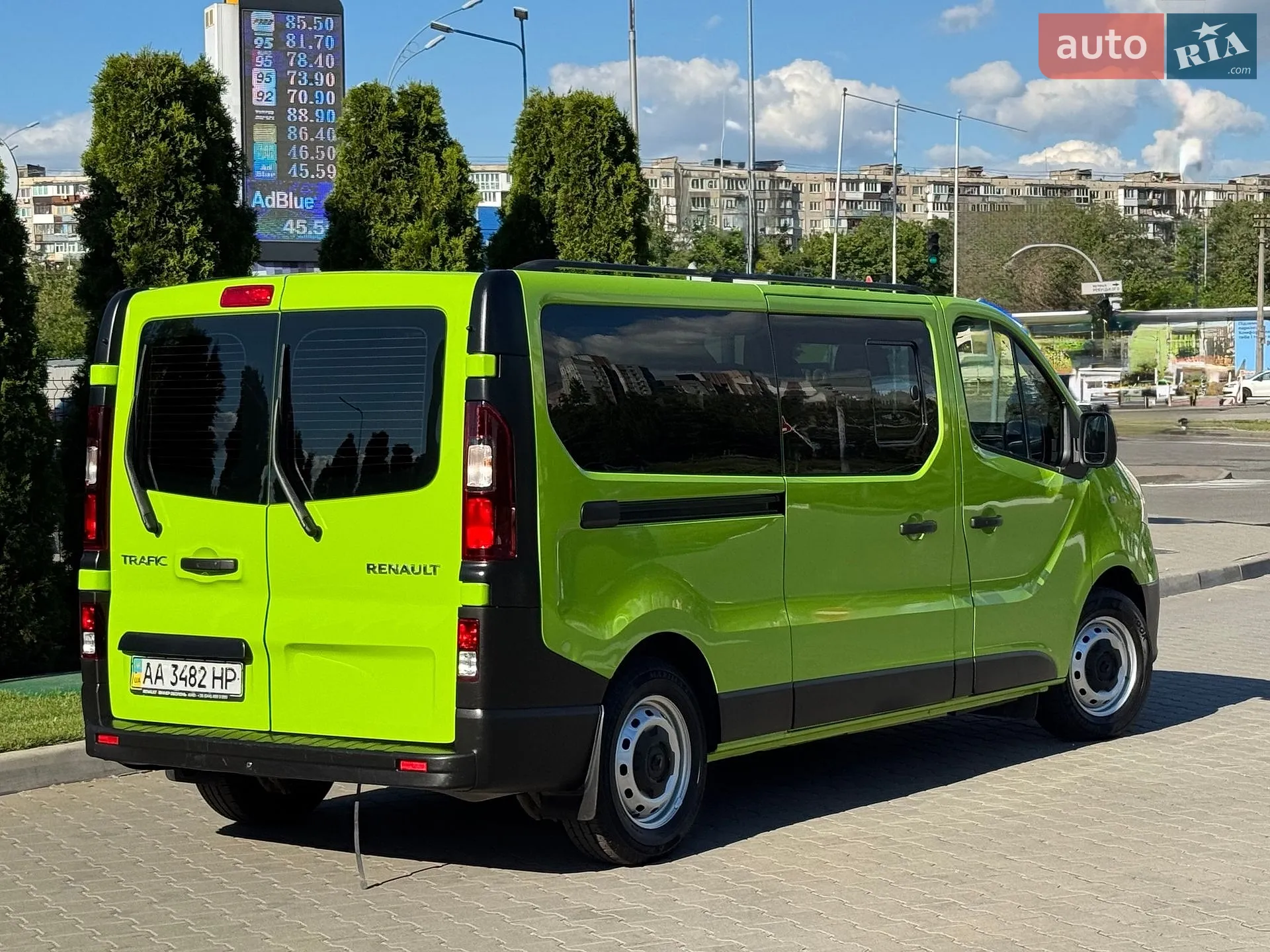 2015 Renault Trafic - мініатюра 27