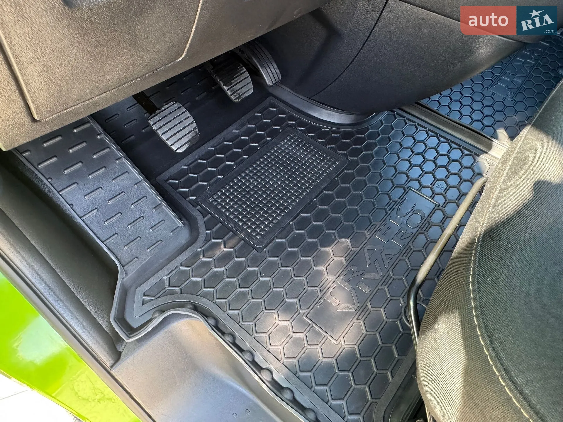 2015 Renault Trafic - мініатюра 45