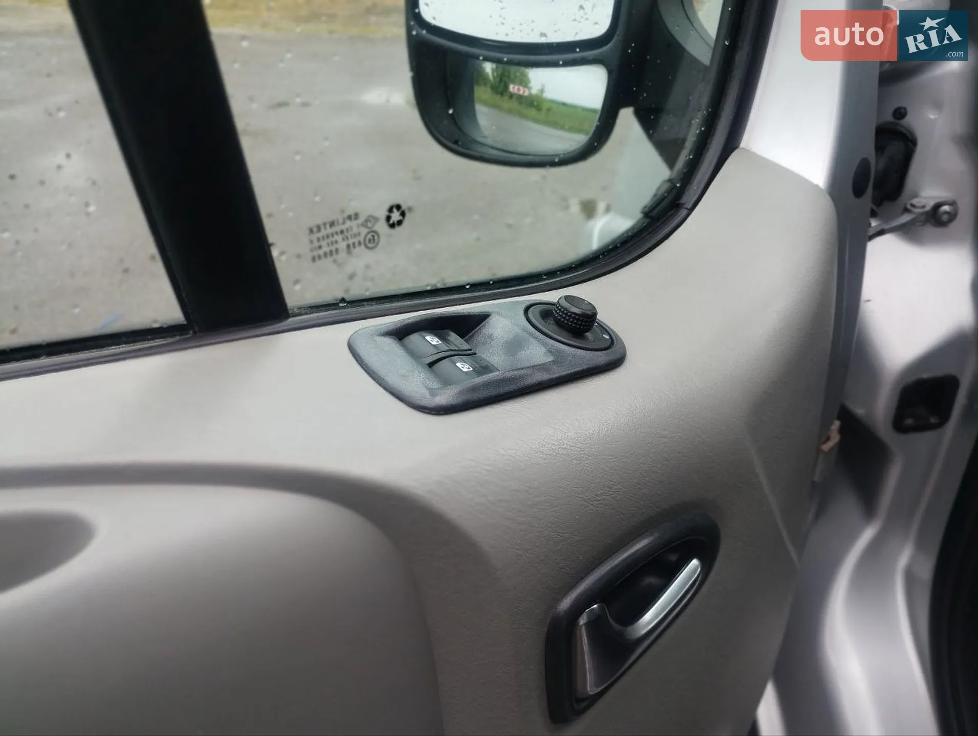 2014 Renault Trafic - мініатюра 15