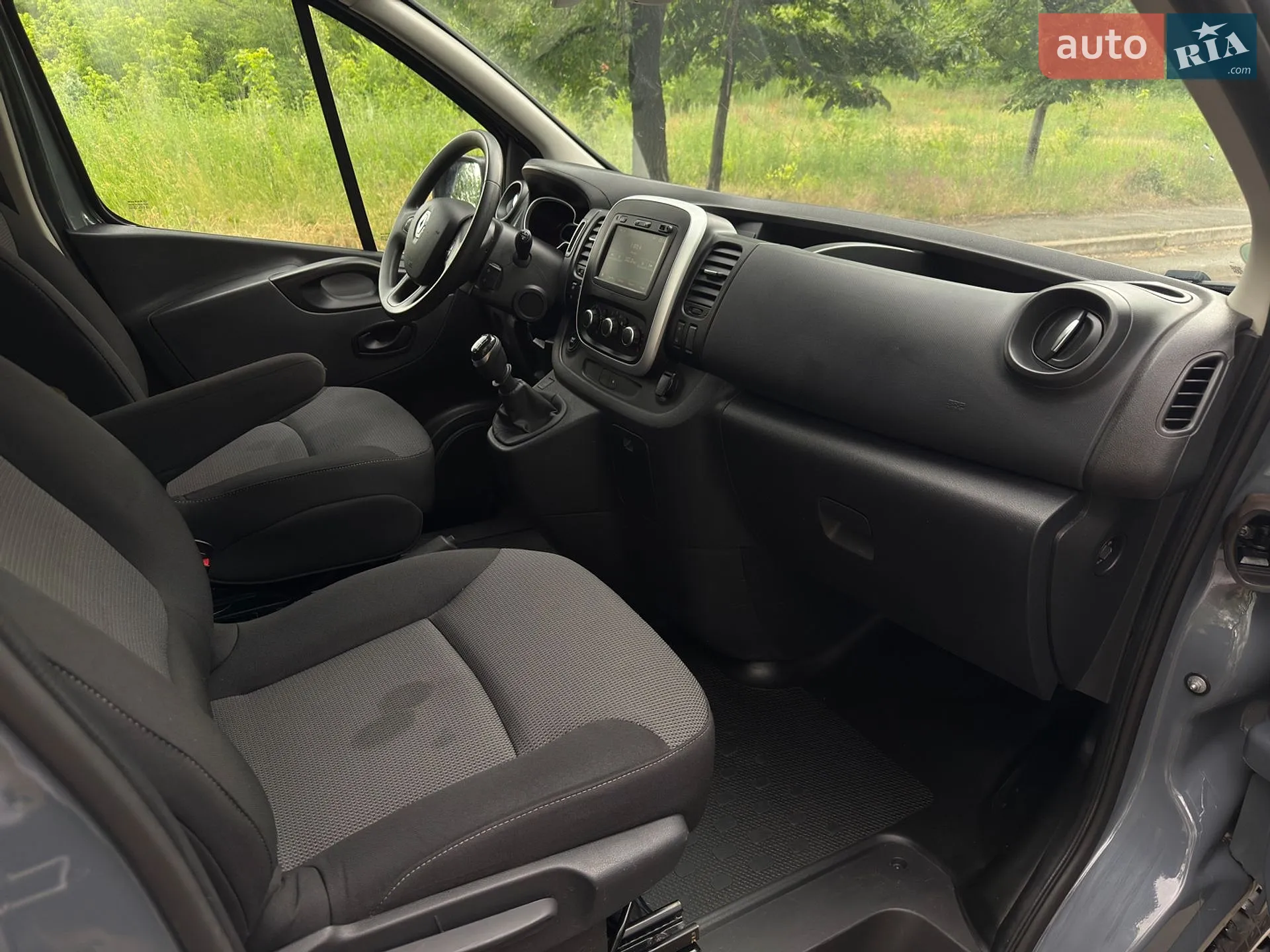 2020 Renault Trafic - мініатюра 14
