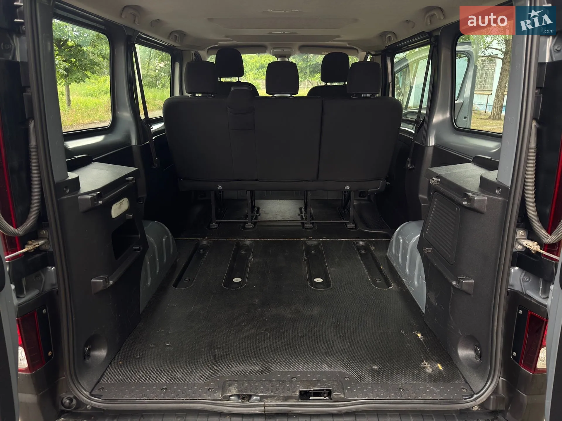 2020 Renault Trafic - мініатюра 30