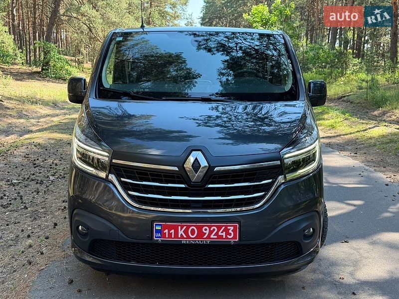 Вантажопасажирський фургон Renault Trafic 2021 в Києві