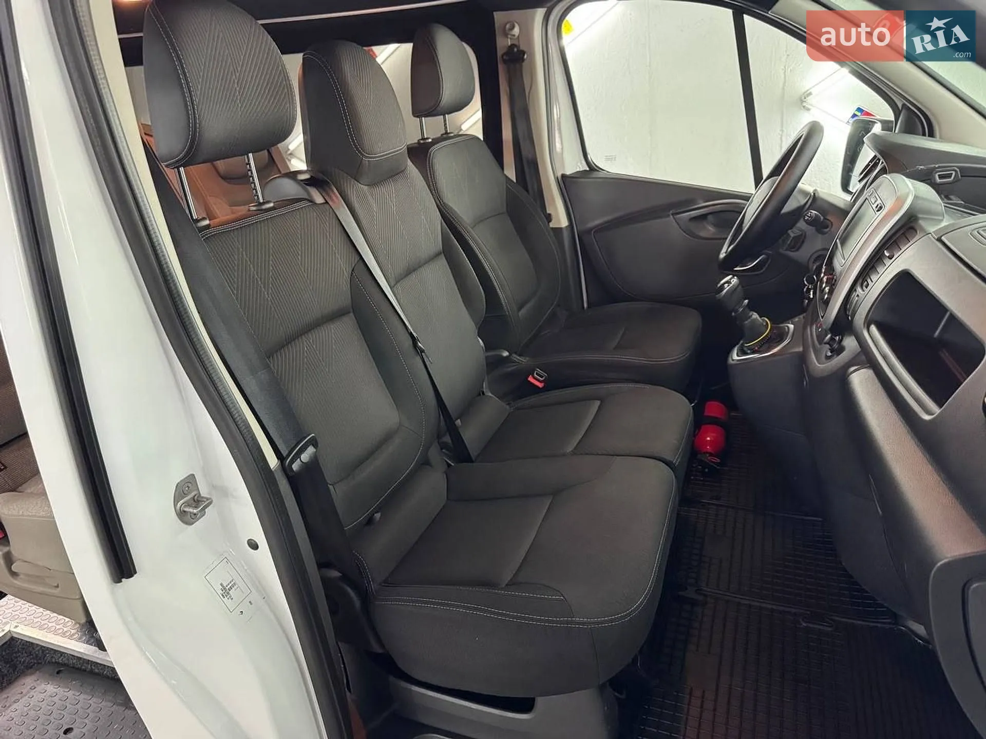 2020 Renault Trafic - мініатюра 15
