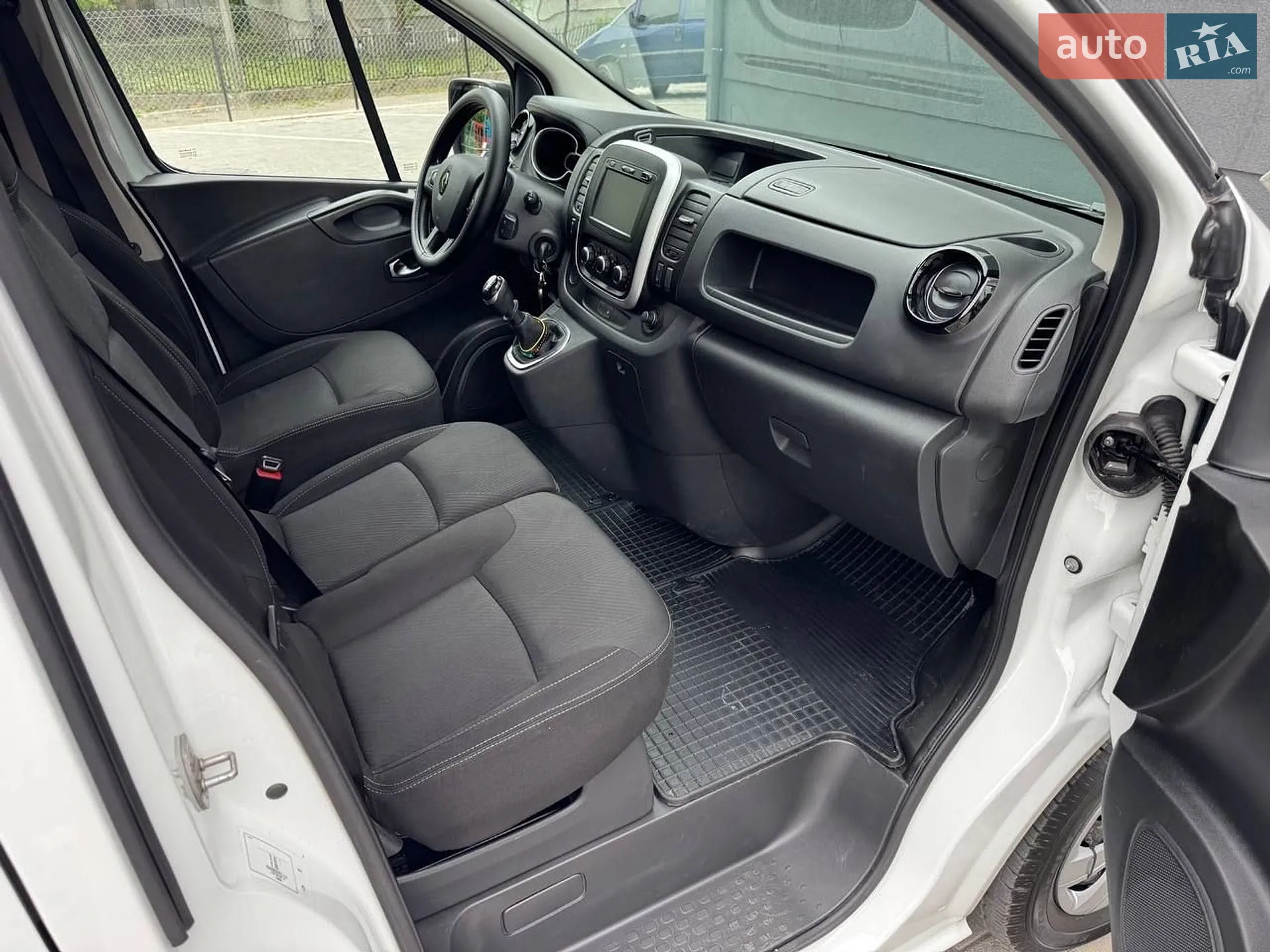 2020 Renault Trafic - мініатюра 50