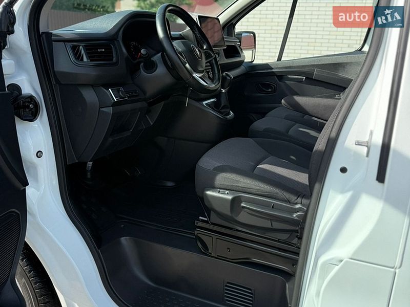 Грузовой фургон Renault Trafic 2022 в Киеве