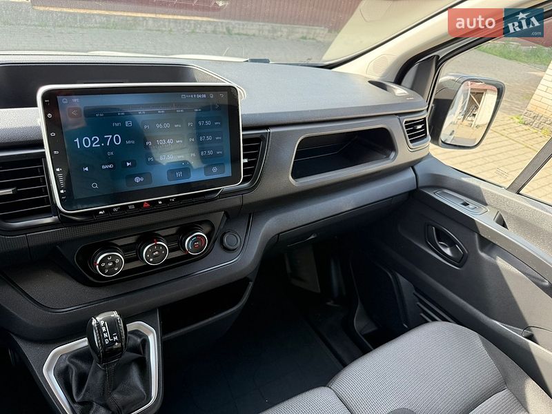 Грузовой фургон Renault Trafic 2022 в Киеве