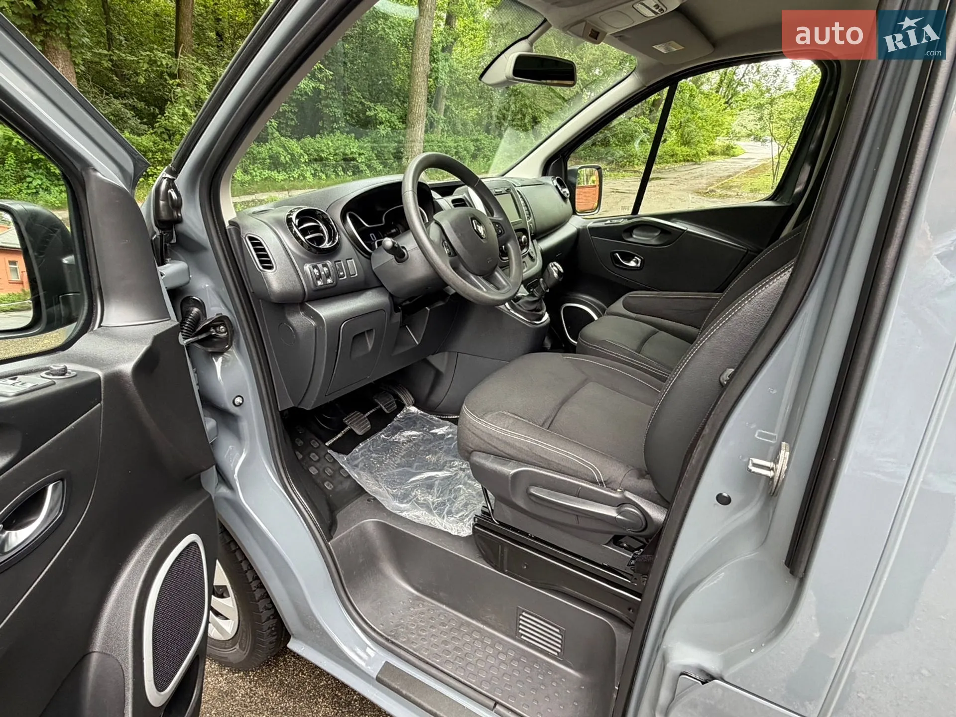 2020 Renault Trafic - мініатюра 27