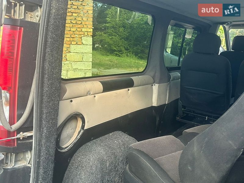 Мінівен Renault Trafic 2007 в Тернополі фото 21 Мінівен Renault Trafic 2007 в Тернополі