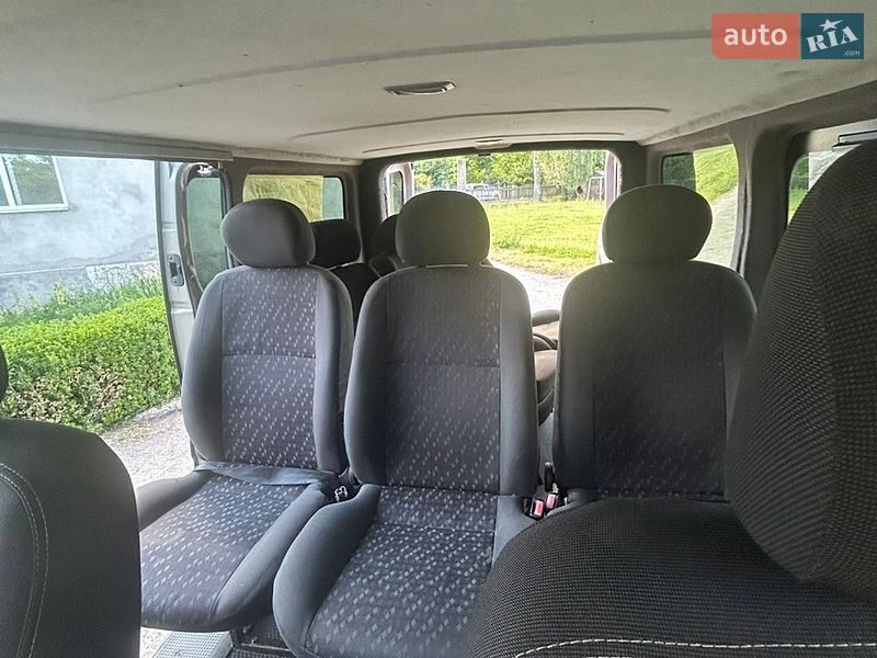 Мінівен Renault Trafic 2007 в Тернополі фото 29 Мінівен Renault Trafic 2007 в Тернополі