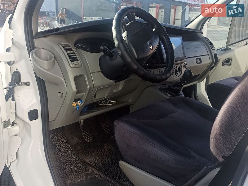 Мінівен Renault Trafic 2008 в Києві