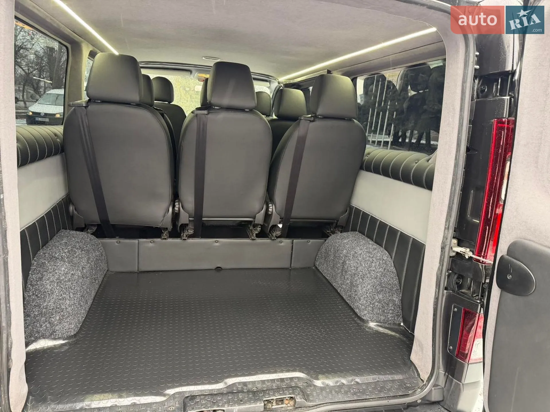 2021 Renault Trafic - мініатюра 38