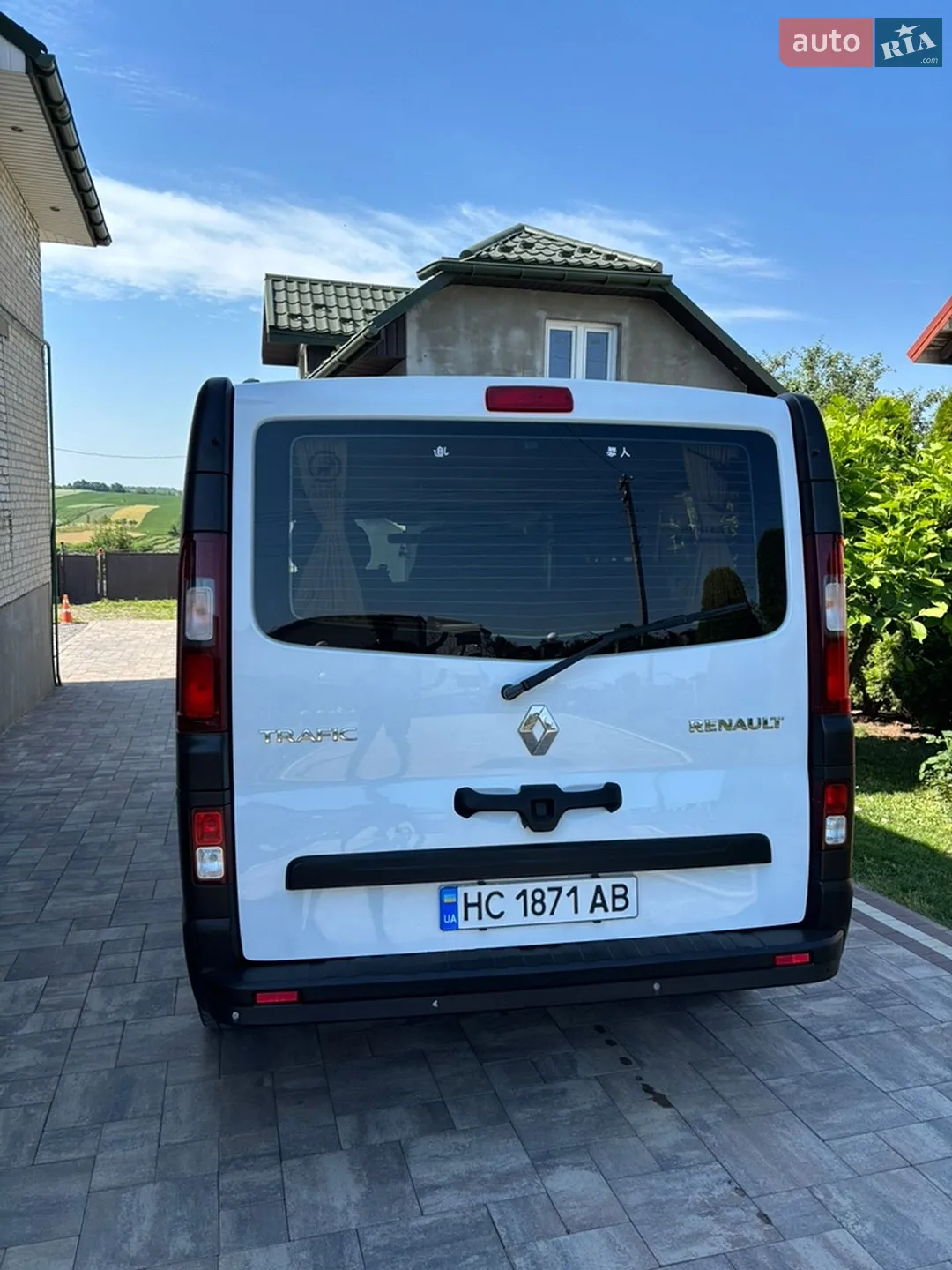 2015 Renault Trafic - мініатюра 15