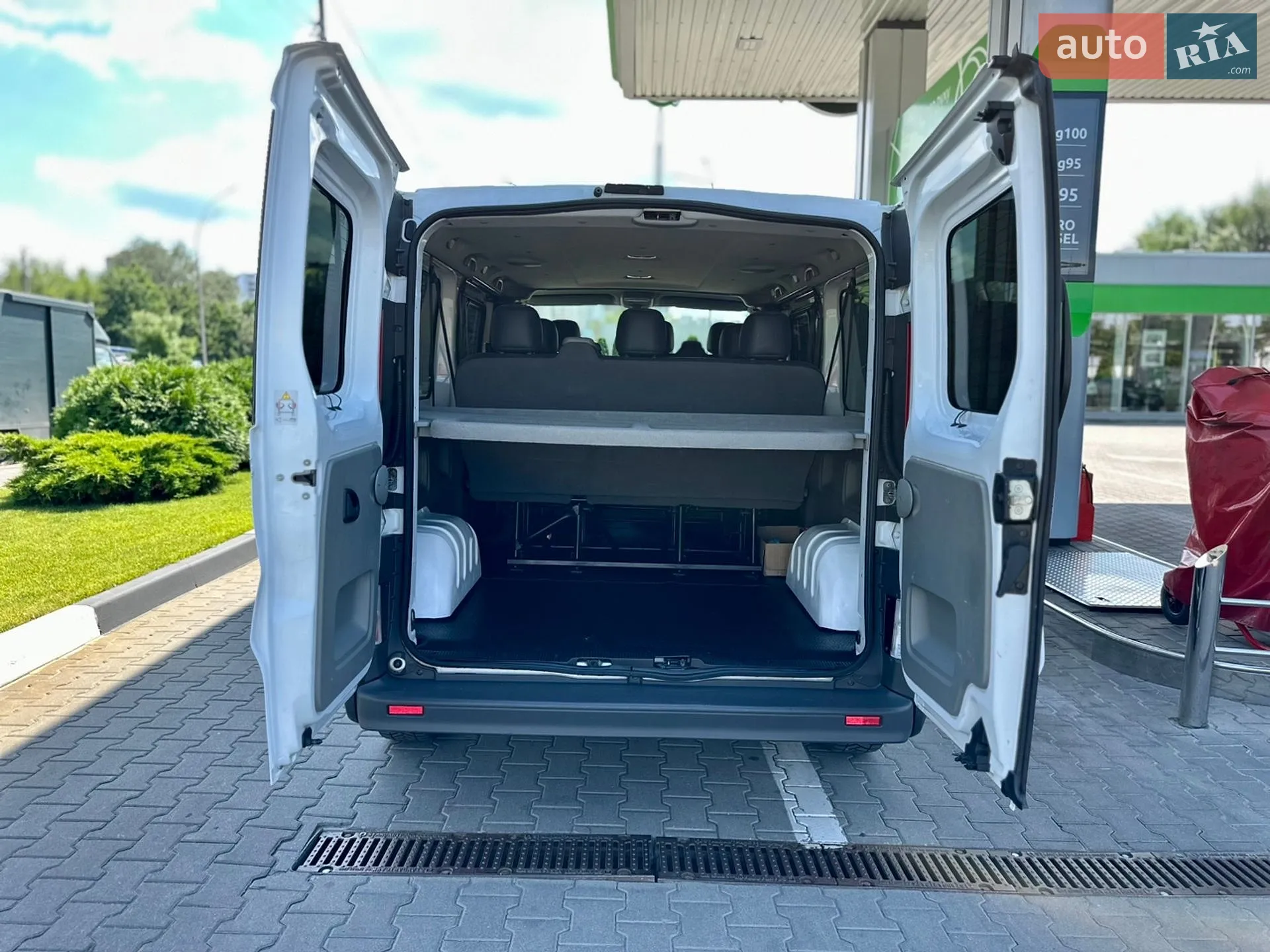 2012 Renault Trafic - мініатюра 39