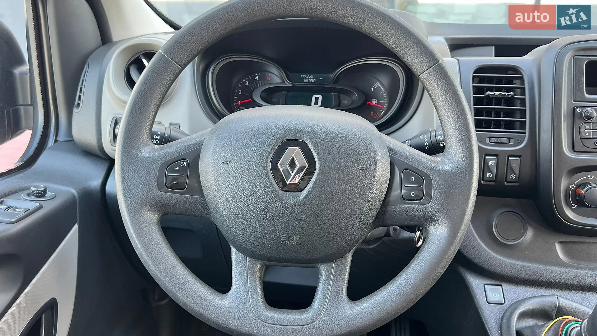 Renault Trafic 2017 VIN VF1JL000357638395 фото оголошення 26 з 35