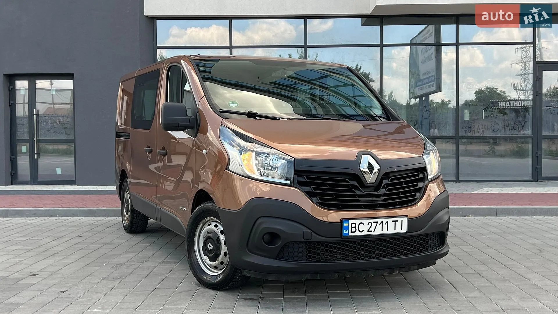 Renault Trafic 2017 VIN VF1JL000357638395 фото оголошення 6 з 35