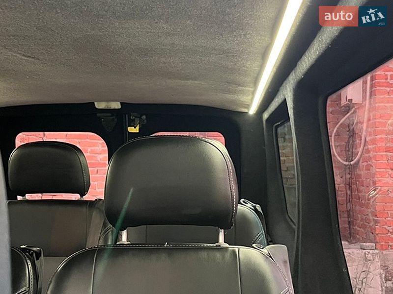 Минивэн Renault Trafic 2016 в Тараще
