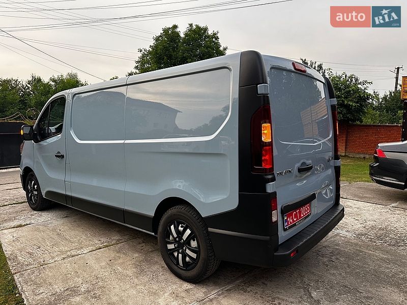 Грузовой фургон Renault Trafic 2022 в Ивано-Франковске