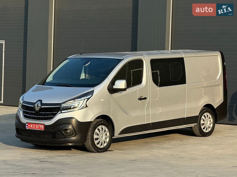 Грузопассажирский фургон Renault Trafic 2021 в Дубно