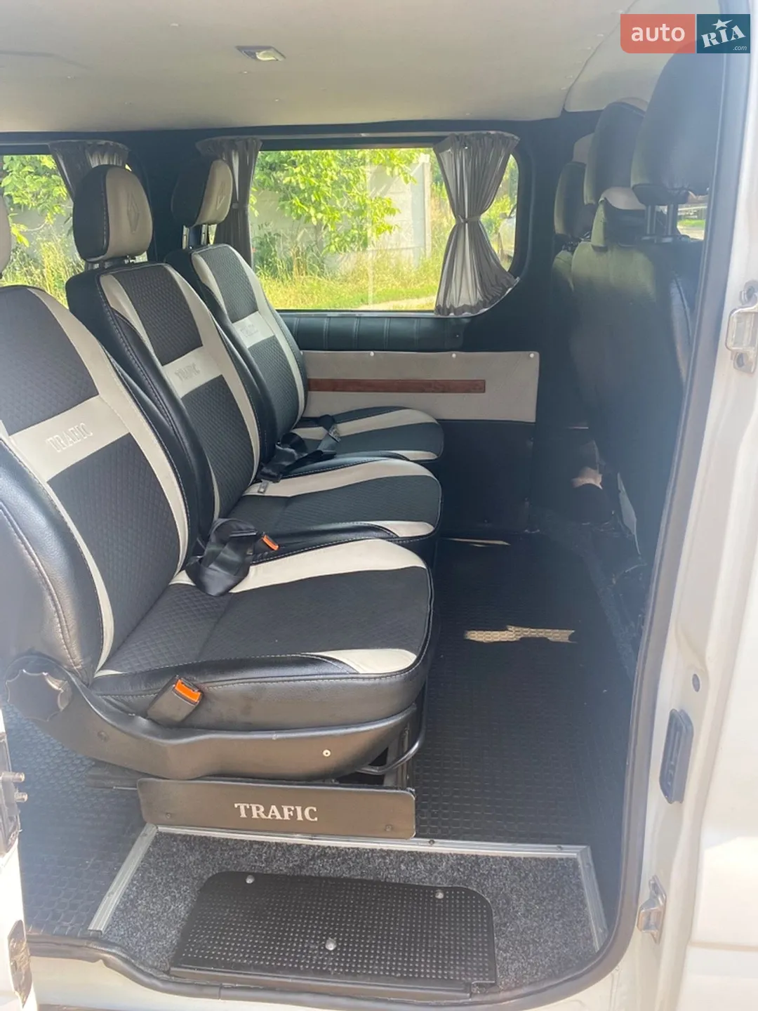 2010 Renault Trafic - мініатюра 10