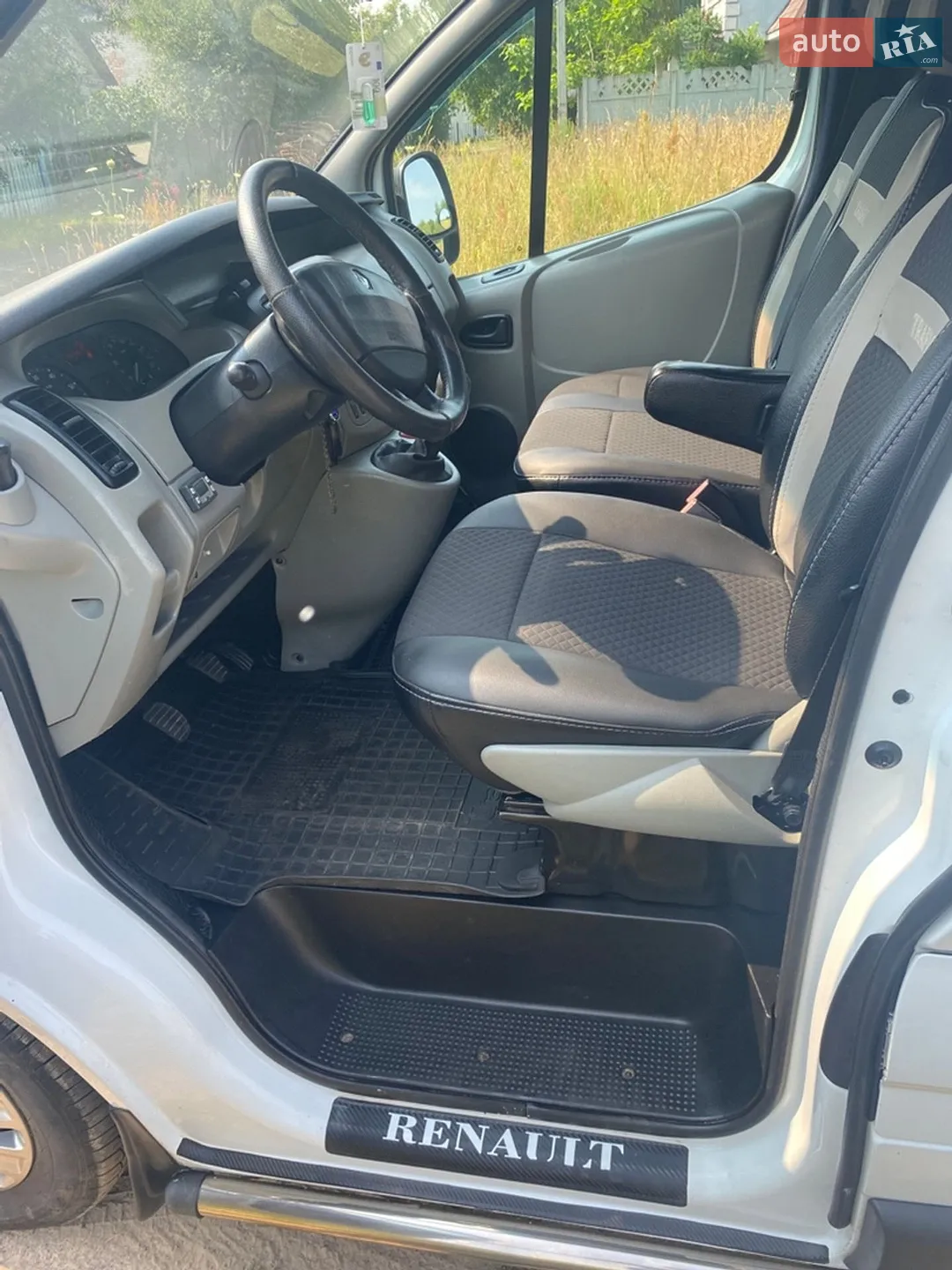 2010 Renault Trafic - мініатюра 13