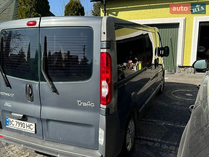 Мінівен Renault Trafic 2012 в Львові фото 5 Мінівен Renault Trafic 2012 в Львові