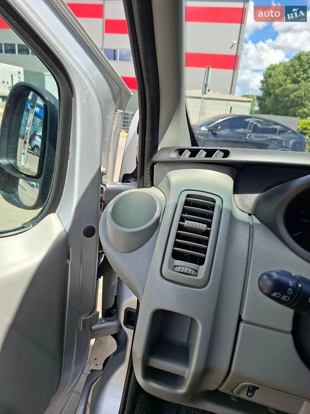2011 Renault Trafic - мініатюра 18